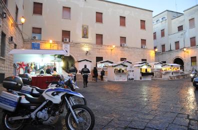 I mercatini di Bari vecchia
minacciati da baby terribili