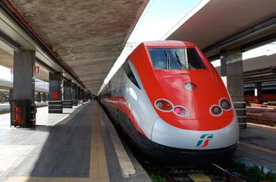 Taranto ha un Frecciarossa
ma perde due Intercity
