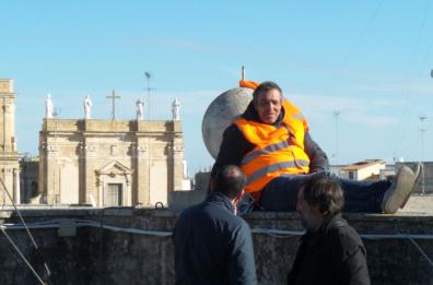Dipendenti del «Santa Teresa»
ancora sul tetto per protesta