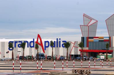 Il GrandApulia apre
esultano i nei assunti