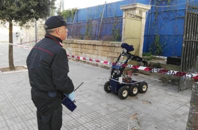 Falso allarme bomba
in via Calasso a Lecce