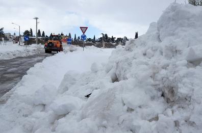Emergenza neve, la Regione
chiede lo stato di calamità
