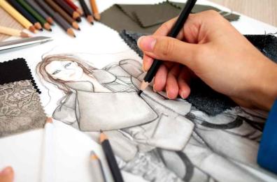 Corso professionale
per designer della moda