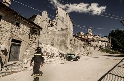 Forti scosse tra Macerata e Perugia
magnitudo 4.4: uno sciame sismico