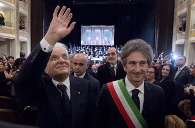 Mattarella a Lecce, tappa al Cnr
«Qui centri di eccellenza»
In serata al nuovo teatro Apollo