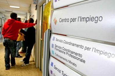 «Red», ammessi 4400 pugliesi
in arrivo le carte di acquisto
