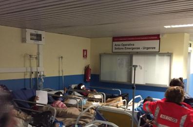 Brindisi, scafisti abbandonano
64 iracheni: tra loro 19 bambini