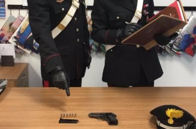 Bari, a spasso armato a San Pio
arrestato  22enne incensurato