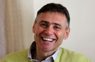 Bari,  «Costellazioni familiari» con Gian Luca Misturini