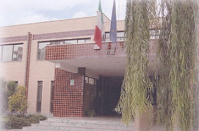 Cerignola, la pipì solo a orario
rivolta dei genitori in elementare