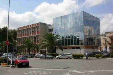 Sei studenti del Tecnico 
fanno stage al Comune