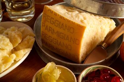 Rubavano vini e parmigiano
sgominata banda
Coinvolti quattro cerignolani