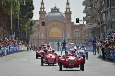 Bari, domenica c'è il Gran Premio: occhio ai divieti anche per il Bif&st 