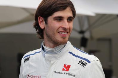 Formula Uno, Giovinazzi 12esimo
al primo Gp: «Felice per la Ferrari»