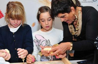 A Corato, pastificio da visitare
A Lecce, con tanto champagne