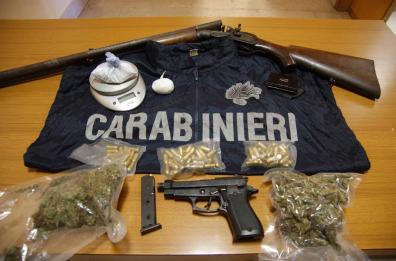 Armi e droga in casa
arrestato 62enne foggiano