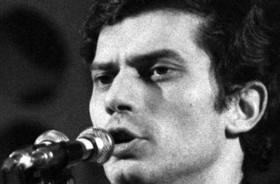 Conversano, omaggio a Luigi Tenco