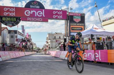Giro d'Italia, vince Izagirre
sulla Molfetta- Peschici