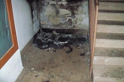 Gioia, incendio in palazzina
la «miccia» due passeggini