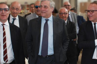 La visita di Tajani nell'industria Ladisa: «Europa che funziona»