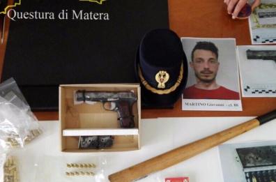Pistola e munizioni in casa
arrestato  29enne a Matera