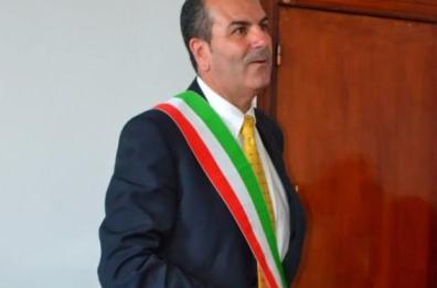 Carovigno, sindaco si dimette
sfiduciato da otto consiglieri