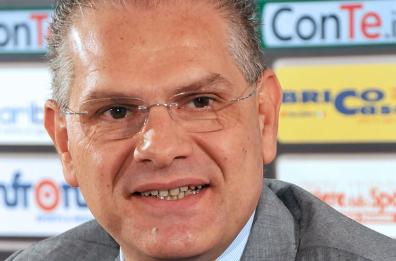 Progetto stadio San Nicola
 la conferenza di Giancaspro