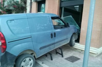 Foggia, assalto al bancomat
con sparatoria: 4 arresti
