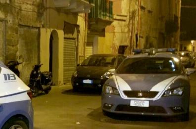 Taranto, ferita sul balcone
da una pallottola vagante