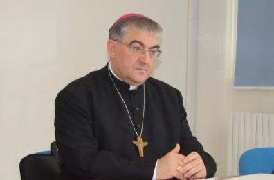 Lecce, tentativo di truffa online con un falso account dell'arcivescovo Seccia. La Diocesi: «Presenteremo denuncia, chi ha ricevuto non dia credito»