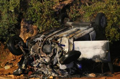 Incidente stradale, con auto 
contro ulivo: muore 19enne