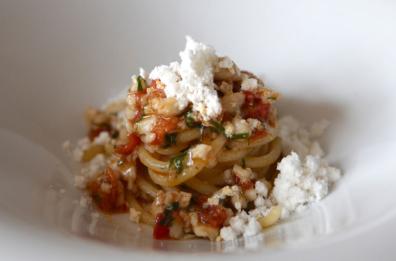 Spaghettoni al sugo di scorfano