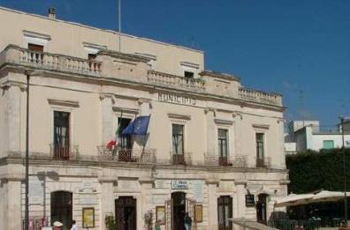 Bando per addetto stampa
Sindacato: «E' illegittimo»