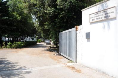 Patù, 28 migranti curdi sbarcano sulla costa: 2 feriti in ospedale