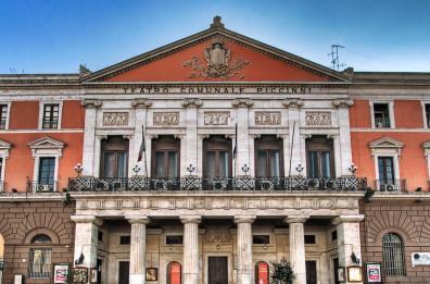 Bari, riprende  a fine mese stagione teatrale interrotta a marzo 