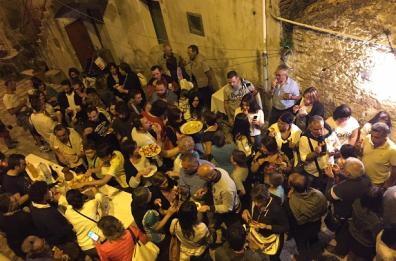 A Oliveto lucano torna
la «Notte dei forni»