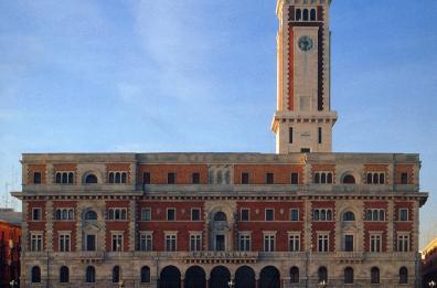 Il lungomare di Bari
anche un «muro»
che esclude i baresi