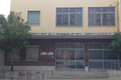 Palo, scuola vandalizzata
i genitori di «autotassano»
