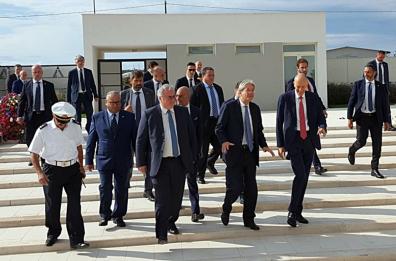 La visita di Gentiloni alla Sitael di Mola