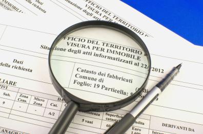Bari, tangenti al Catasto
reati prescritti per 46 imputati