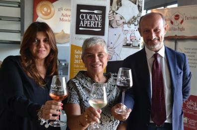 «La Puglia è Servita»
lancia «Cucine Aperte»