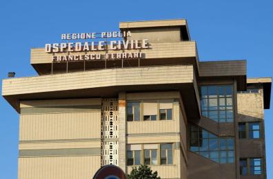 «Giù le mani dal Ferraris»
cittadini sul tetto
dell'ospedale di Casarano