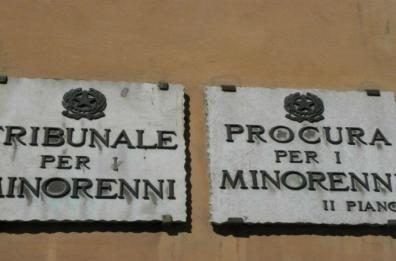 «Non istigò il delitto»
Assolto minorenne