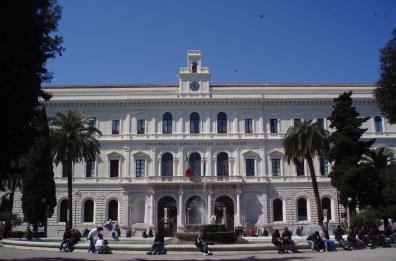 «Noi laureati come diplomati»
protestano studenti universitari
di Scienze della formazione
