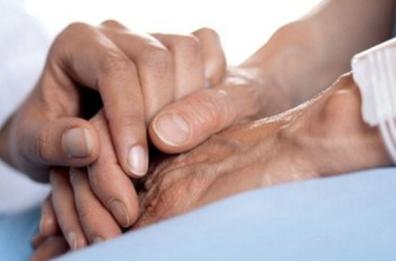 «Fine vita»,  la Regione Puglia ha deliberato il via libera. Cappato: «Ma non fissa i tempi»