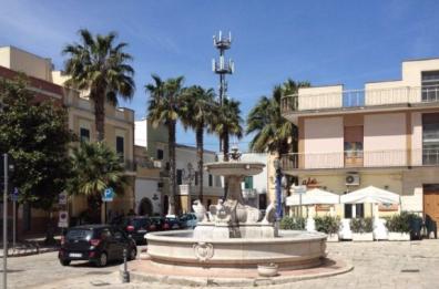 Latiano: «Via quell'antenna»
Telecom disponibile a trattare