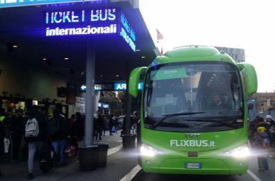 Un giorno in viaggio 
 sul fenomeno «Flixbus»