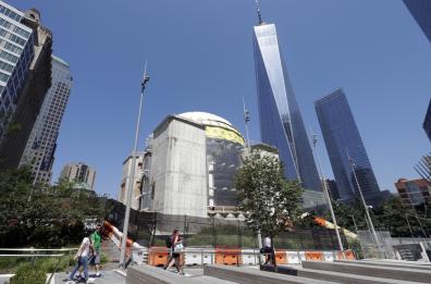 «Sospesa la ricostruzione
di San Nicola a Manhattan»
