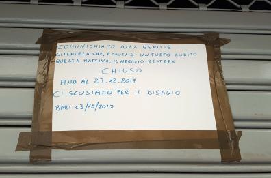 Bari, svaligiata pescheria
bottino 25mila € di pesce