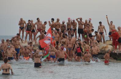 Bari si riappropria delle tradizioni: ritorna la Marcialonga Nicolaiana